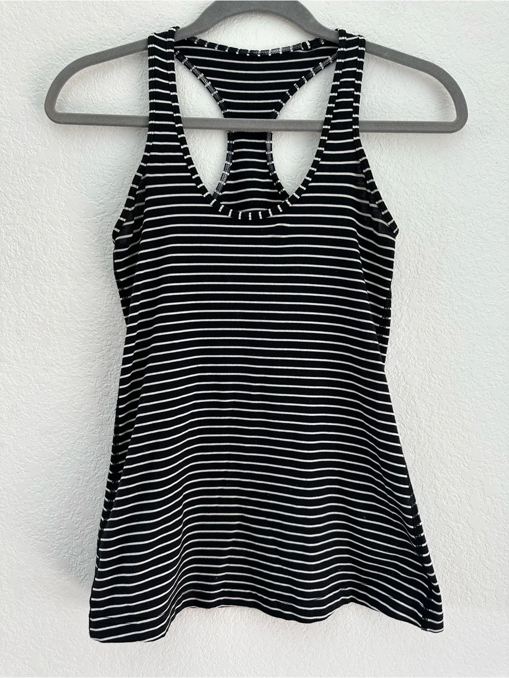 Lululemon Essential Tank Top Black White Stripe Racerback Vitasea Size 4